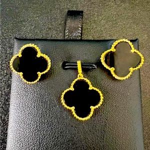 18K Solid Dubai Gold Black Onyx Flower Pendant & Earrings Set 15mm